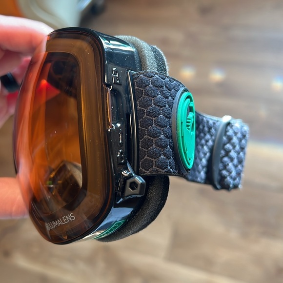 Dragon Goggles - Picture 5 of 6